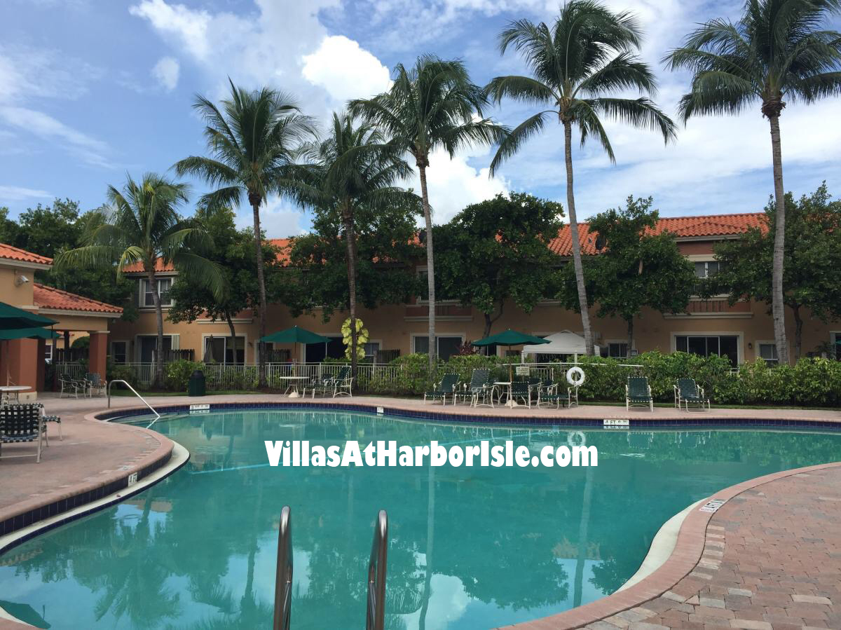 Mediterranean-style townhomes at Villas at Harbor Isles